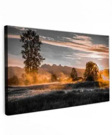 Canvas schilderij sunrise landschap – Golden Sunrise Landscape